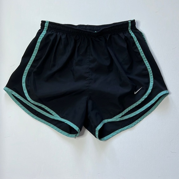 🟥SOLD🟥 - Picture 1 of 3